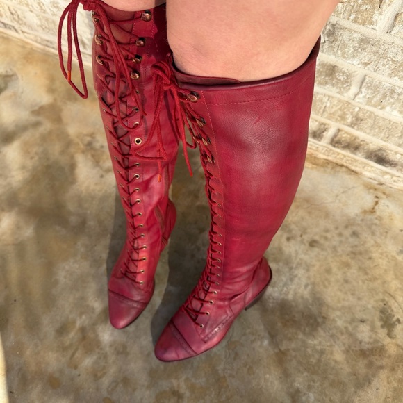 Jeffrey Campbell Sz 9 Red Free People Joe 2 Tall Lace Up Boots 100% Lambs Leathe - Picture 4 of 16